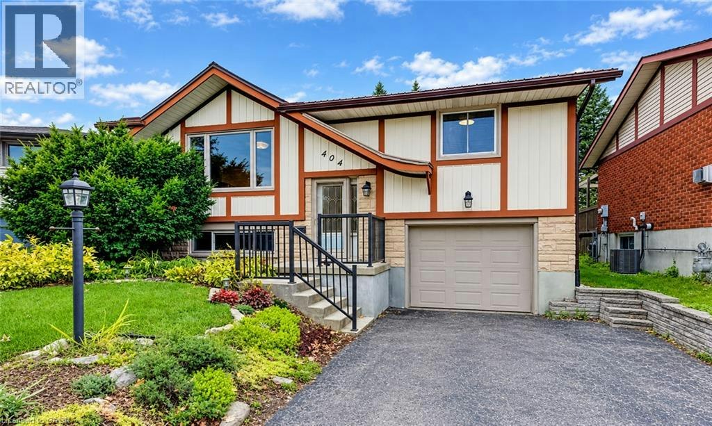 404 Lakeview Drive, Waterloo, ON, N2L 4Z6