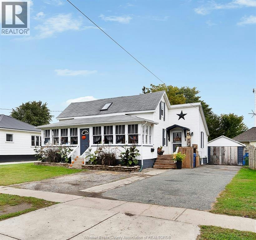 83 Elliott Street, Leamington, ON, N8H 3M9