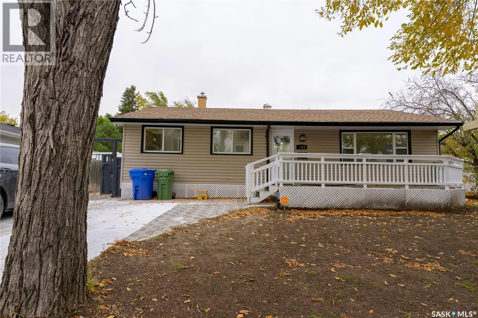 1504 Shannon Road, Regina, SK, S4S 5L6