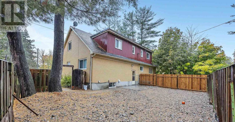 2131 Neepawa Avenue, Ottawa, ON, K2A 3L8 - 19