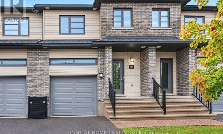 285 Munro Street