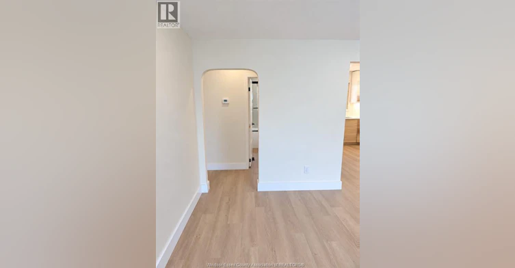 UPPER-2101 Dominion, Windsor, ON, N9B 3H8 - 3