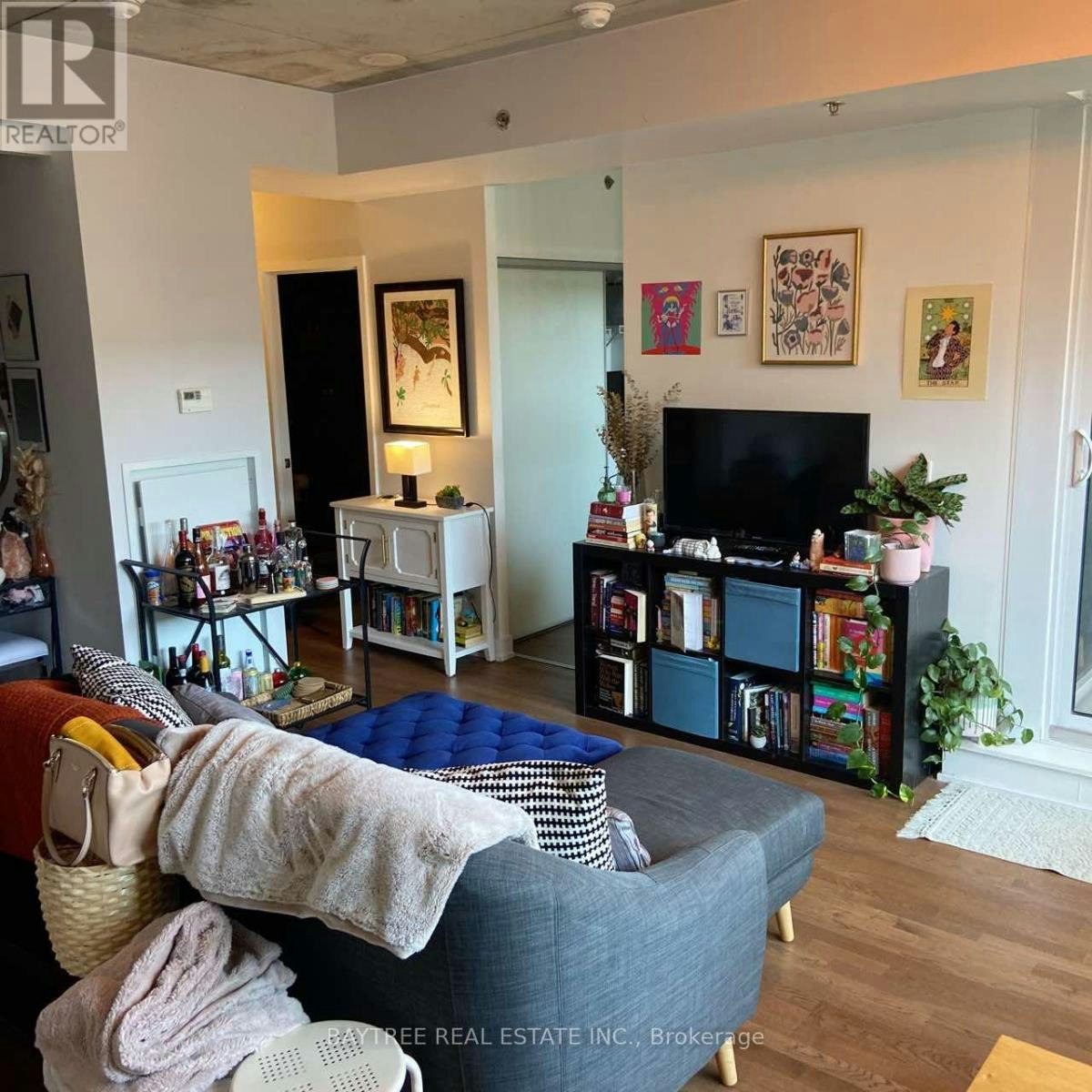635-20 Minowan Miikan Avenue, Toronto, ON, M6J 1M3 - 3