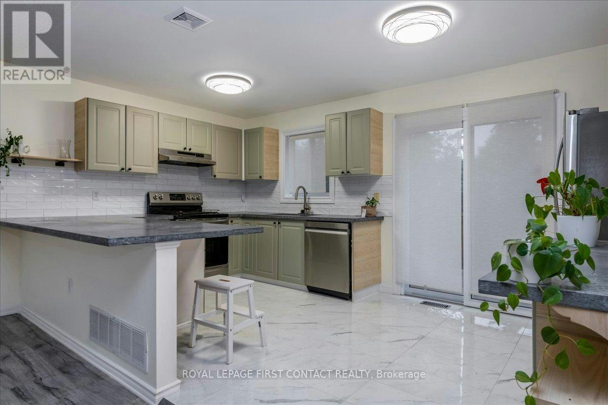 1078 Balsam Road, Innisfil, ON, L0L 1C0 - 7