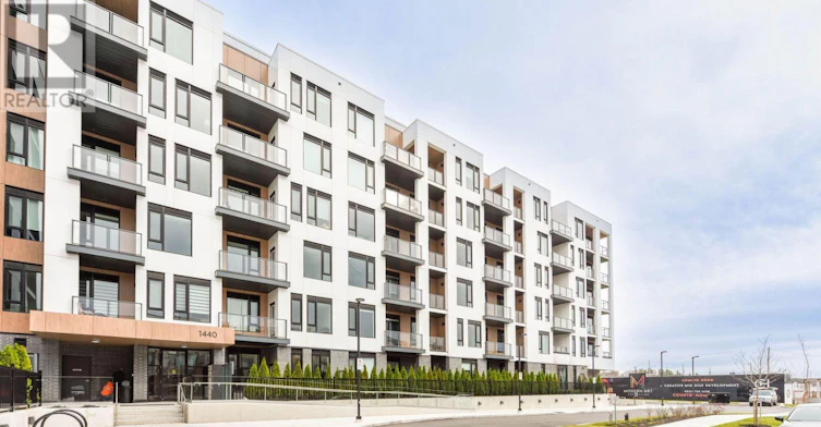 611-1440 Clarriage Court, Milton, ON, L9E 1B3