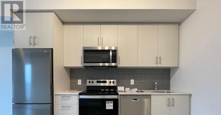 611-1440 Clarriage Court, Milton, ON, L9E 1B3 - 4
