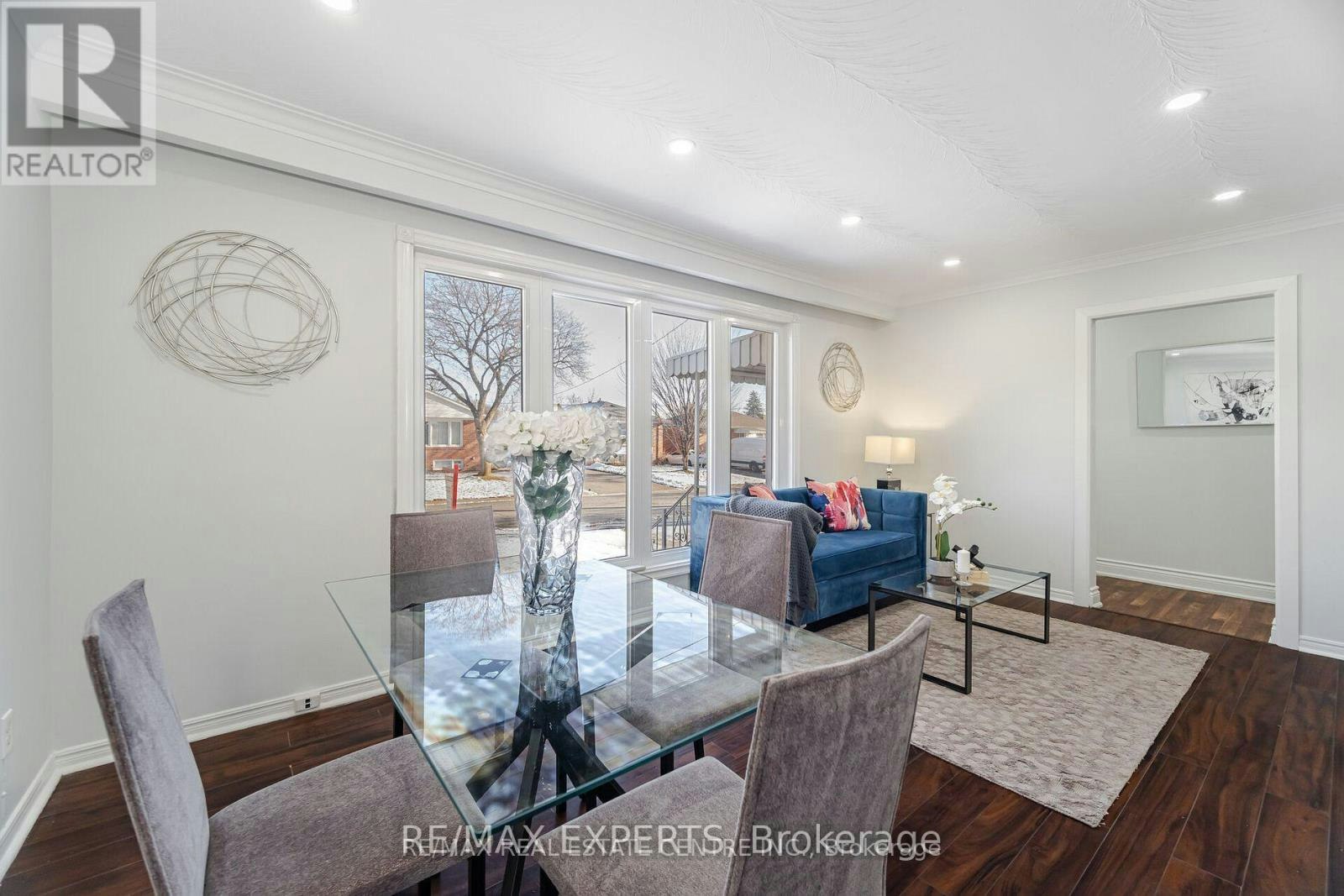 35 Edgemont Drive, Brampton, ON, L6V 1K9 - 7