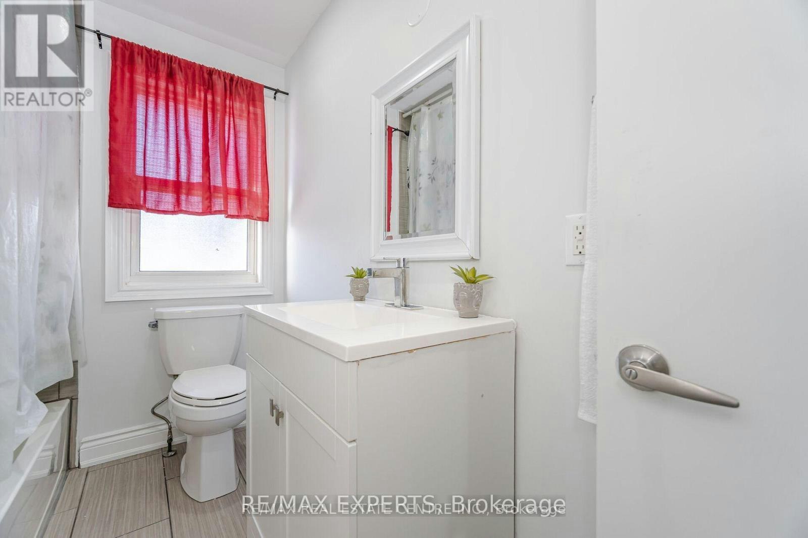 35 Edgemont Drive, Brampton, ON, L6V 1K9 - 19