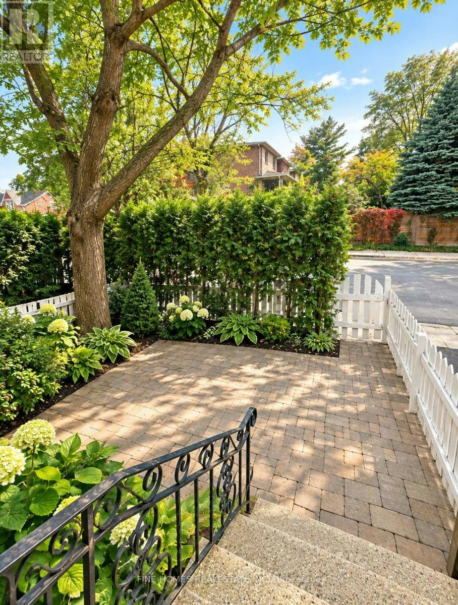 83 Wheatfield Road, Toronto, ON, M8V 1S6 - 9