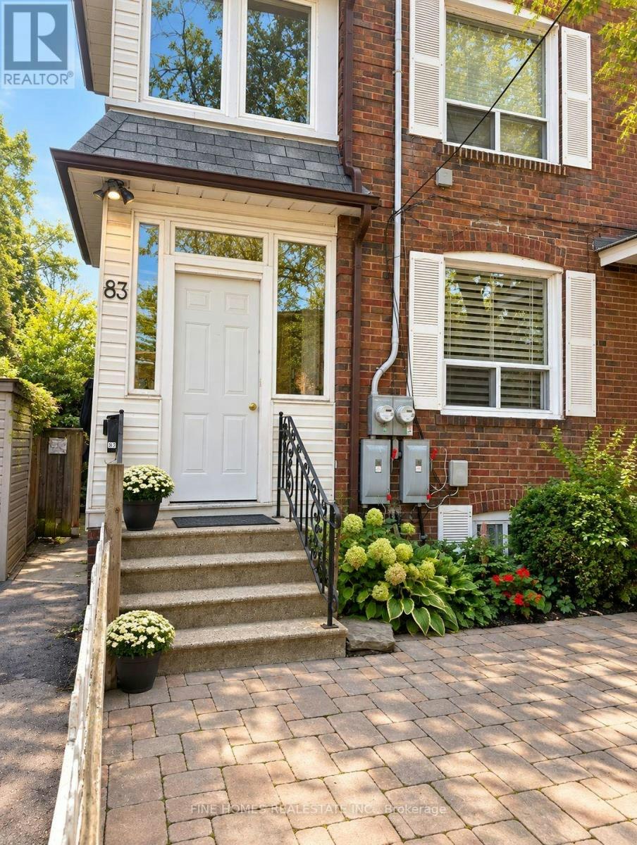 83 Wheatfield Road, Toronto, ON, M8V 1S6