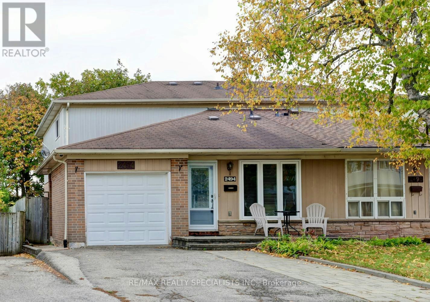 2494 Barcella Crescent, Mississauga, ON, L5K 1E2