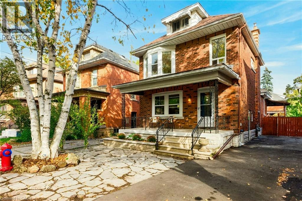 28 Oval NORTH, Hamilton, ON, L8S 3Y6