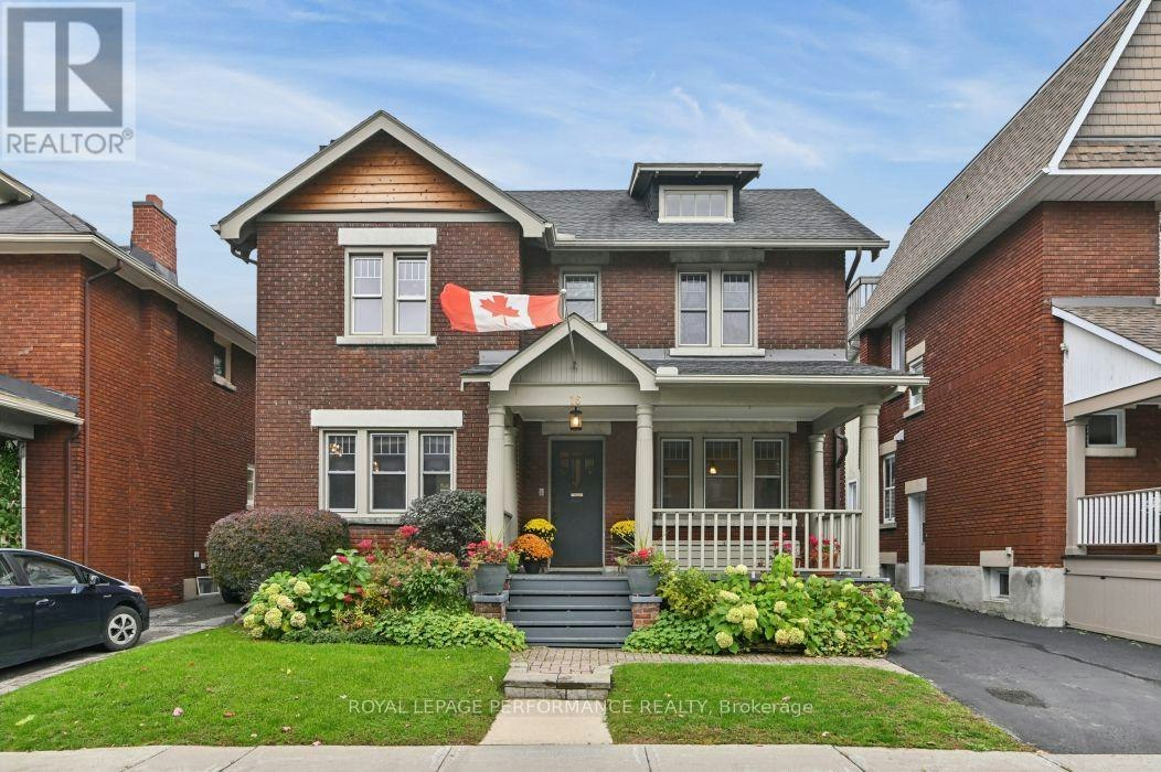 16 Renfrew Avenue, Ottawa, ON, K1S 1Z3