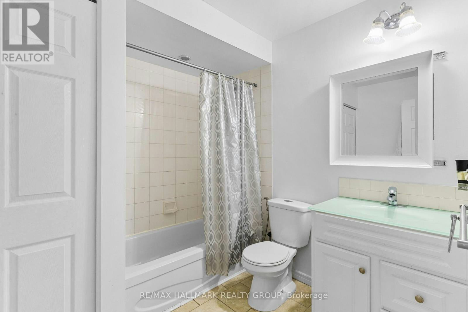605-1589 St Bernard Street, Ottawa, ON, K1T 3H9 - 22