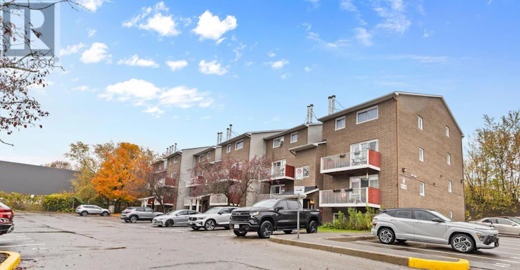 605-1589 St Bernard Street, Ottawa, ON, K1T 3H9 - 3
