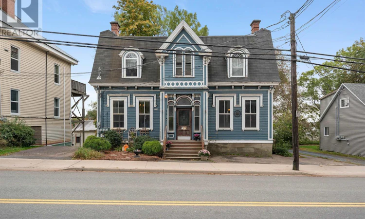 75 Denoon Street