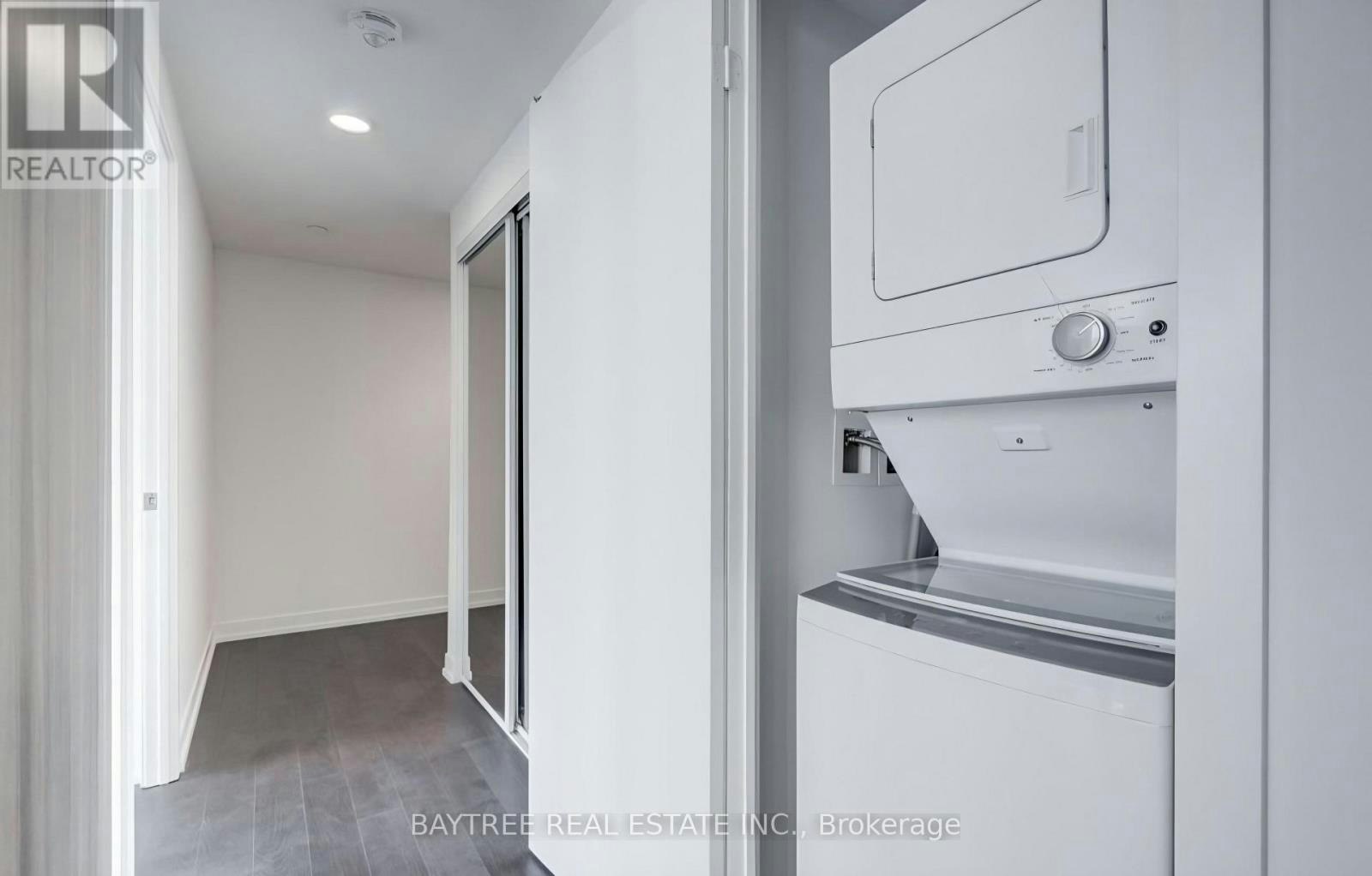 2706-85 Wood Street, Toronto, ON, M4Y 0E8 - 8