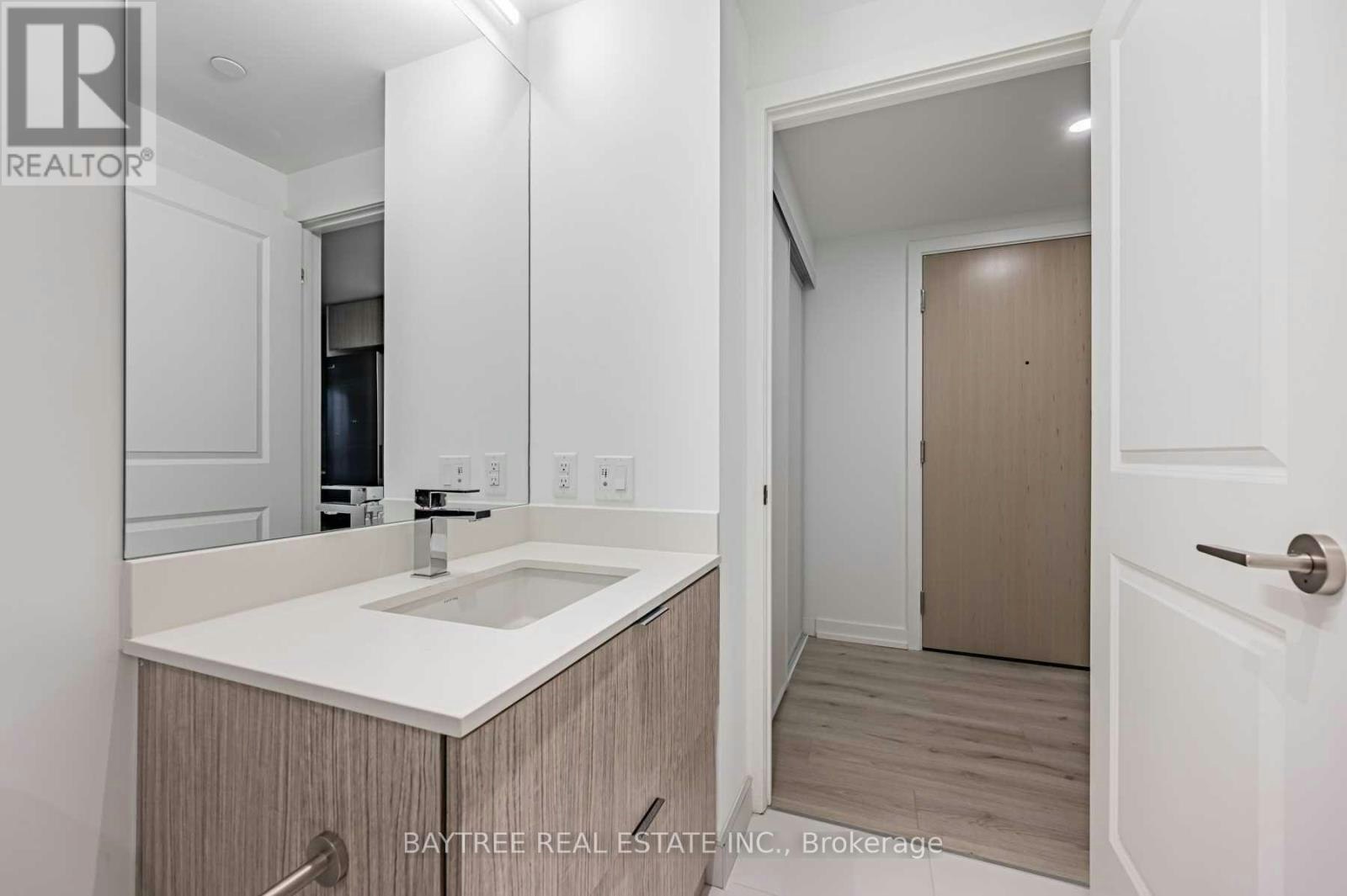 2512-395 Bloor Street E, Toronto, ON, M4W 0B4 - 14