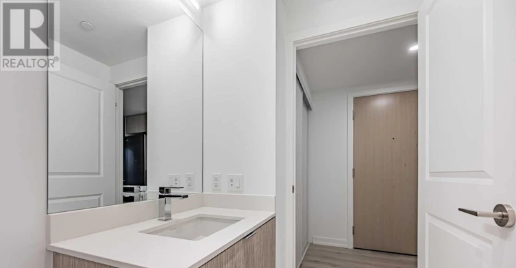 2512-395 Bloor Street E, Toronto, ON, M4W 0B4 - 14