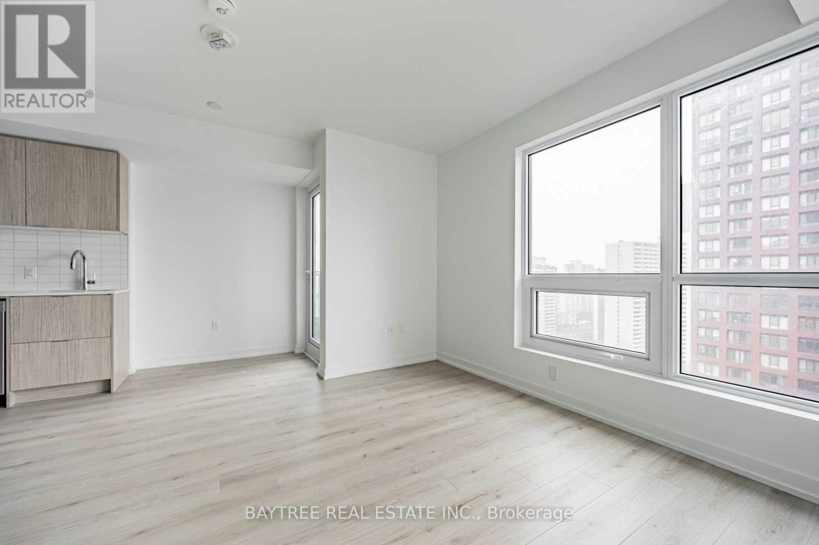 2512-395 Bloor Street E, Toronto, ON, M4W 0B4 - 5