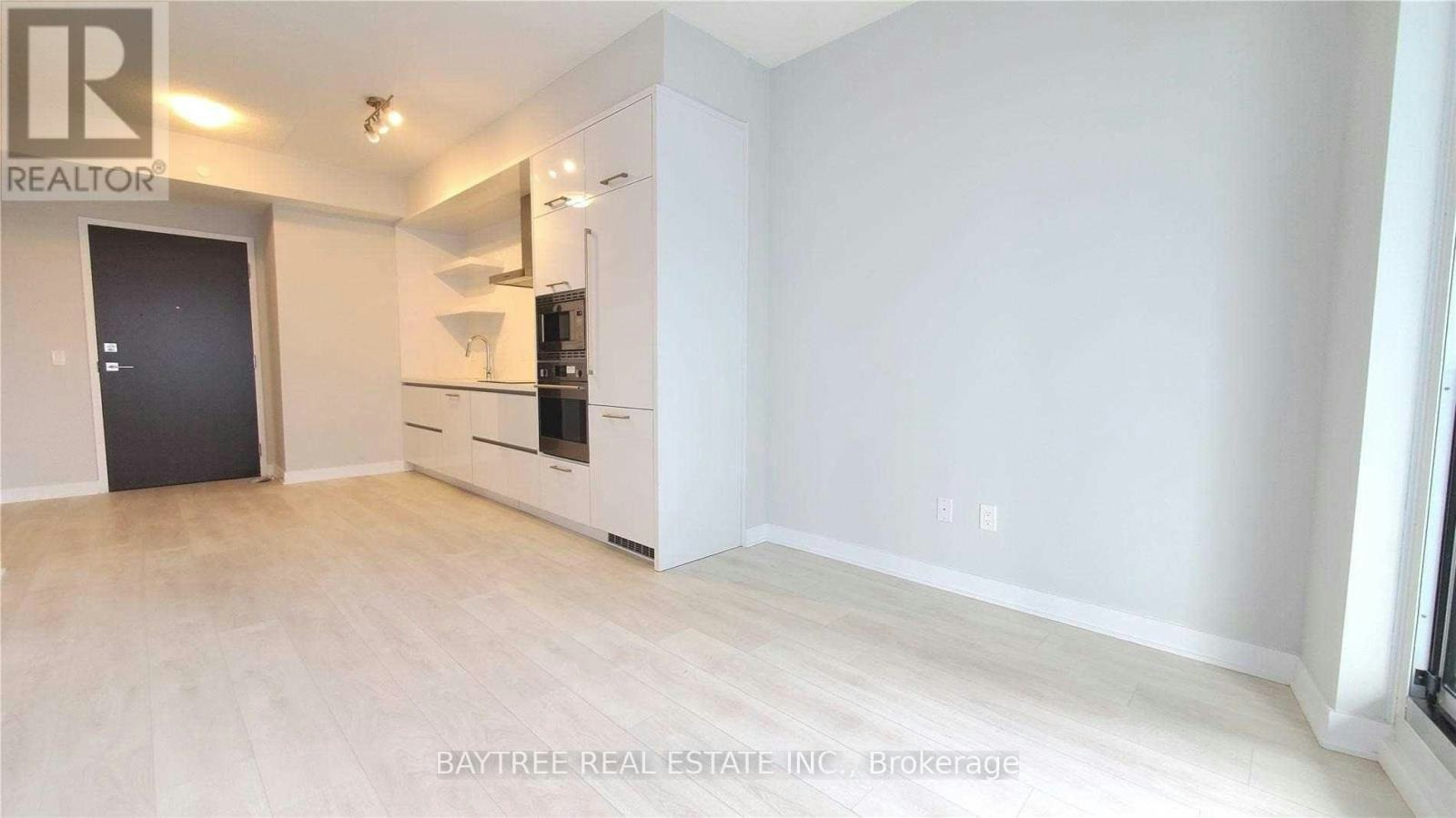 2004-2221 Yonge Street, Toronto, ON, M4S 2B4 - 3