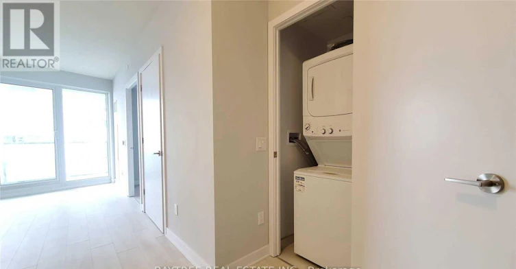 2004-2221 Yonge Street, Toronto, ON, M4S 2B4 - 8