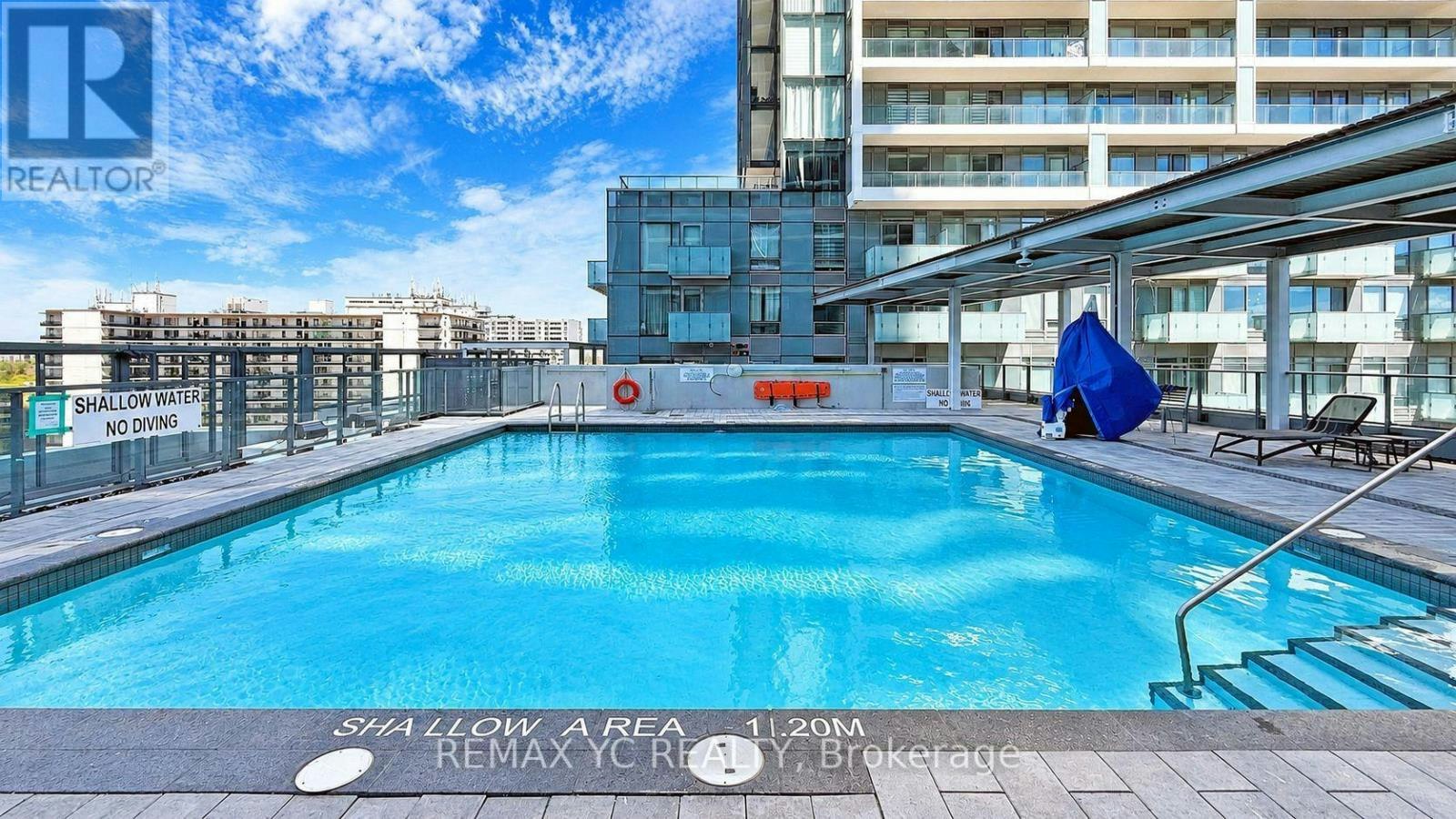 411-8 Olympic Garden Drive, Toronto, ON, M2M 0B9 - 17