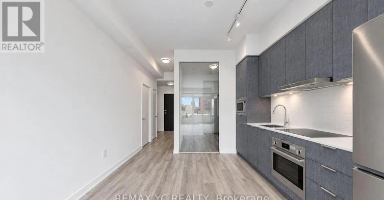 411-8 Olympic Garden Drive, Toronto, ON, M2M 0B9 - 7