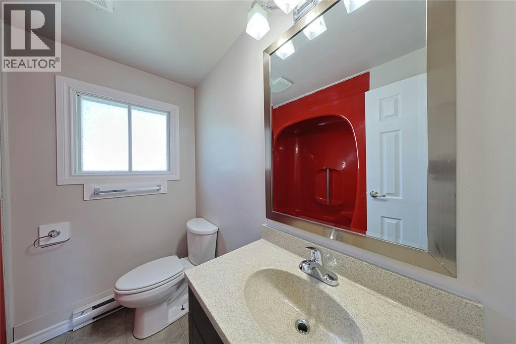69-348 Cameron Street, St. Clair, ON, N0N 1G0 - 18