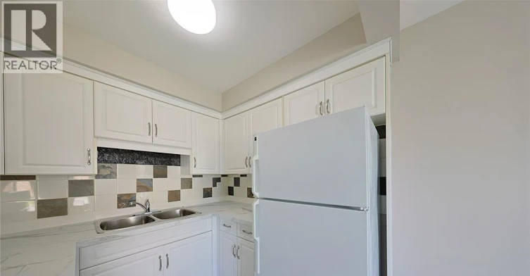 69-348 Cameron Street, St. Clair, ON, N0N 1G0 - 9