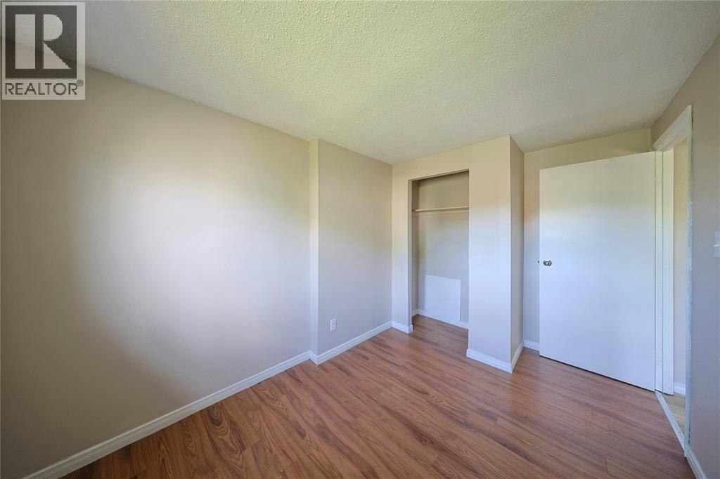253 Hampton Avenue, Sarnia, ON, N7S 4Z2 - 22