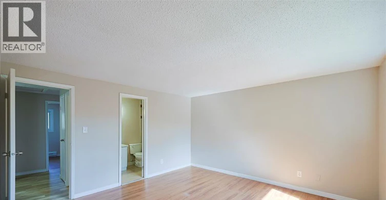 253 Hampton Avenue, Sarnia, ON, N7S 4Z2 - 12