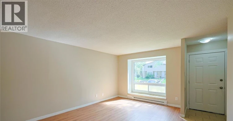 253 Hampton Avenue, Sarnia, ON, N7S 4Z2 - 4
