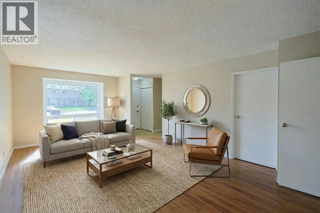 253 Hampton Avenue, Sarnia, ON, N7S 4Z2 - 2