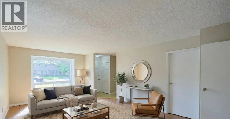 253 Hampton Avenue, Sarnia, ON, N7S 4Z2 - 2