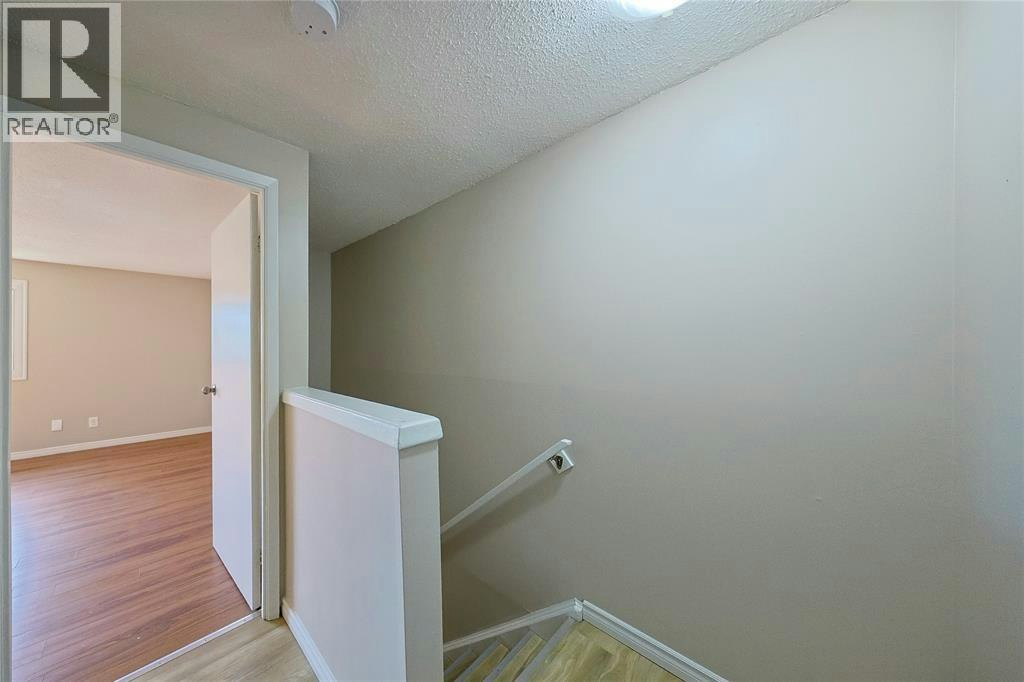 253 Hampton Avenue, Sarnia, ON, N7S 4Z2 - 11