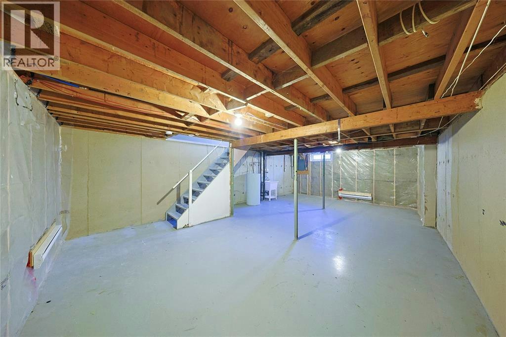 253 Hampton Avenue, Sarnia, ON, N7S 4Z2 - 23
