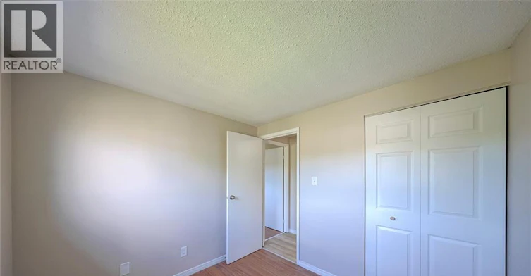 253 Hampton Avenue, Sarnia, ON, N7S 4Z2 - 19