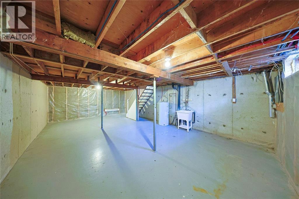 253 Hampton Avenue, Sarnia, ON, N7S 4Z2 - 24