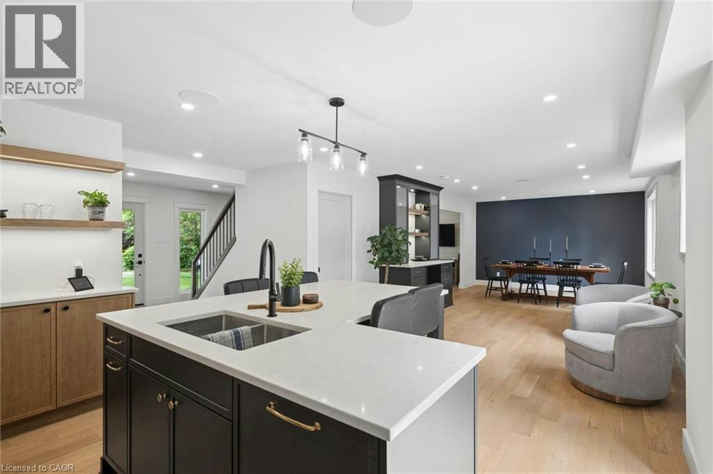 361 Coleridge Place, Waterloo, ON, N2L 2V7 - 6