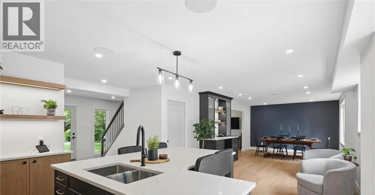 361 Coleridge Place, Waterloo, ON, N2L 2V7 - 6