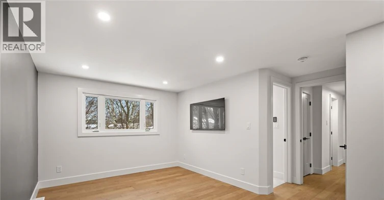 361 Coleridge Place, Waterloo, ON, N2L 2V7 - 11