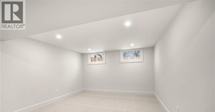 361 Coleridge Place, Waterloo, ON, N2L 2V7 - 24