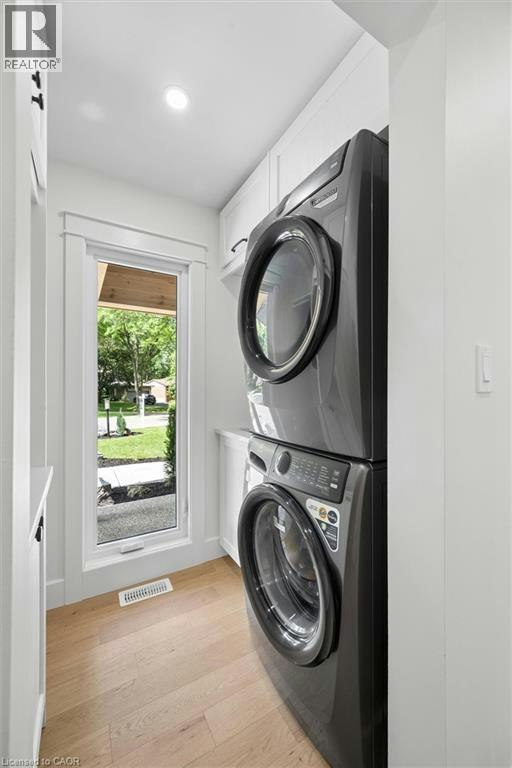 361 Coleridge Place, Waterloo, ON, N2L 2V7 - 9