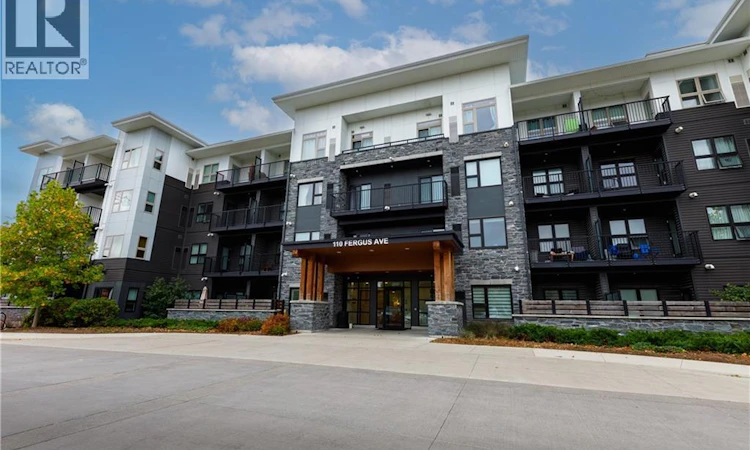 228-110 Fergus Avenue