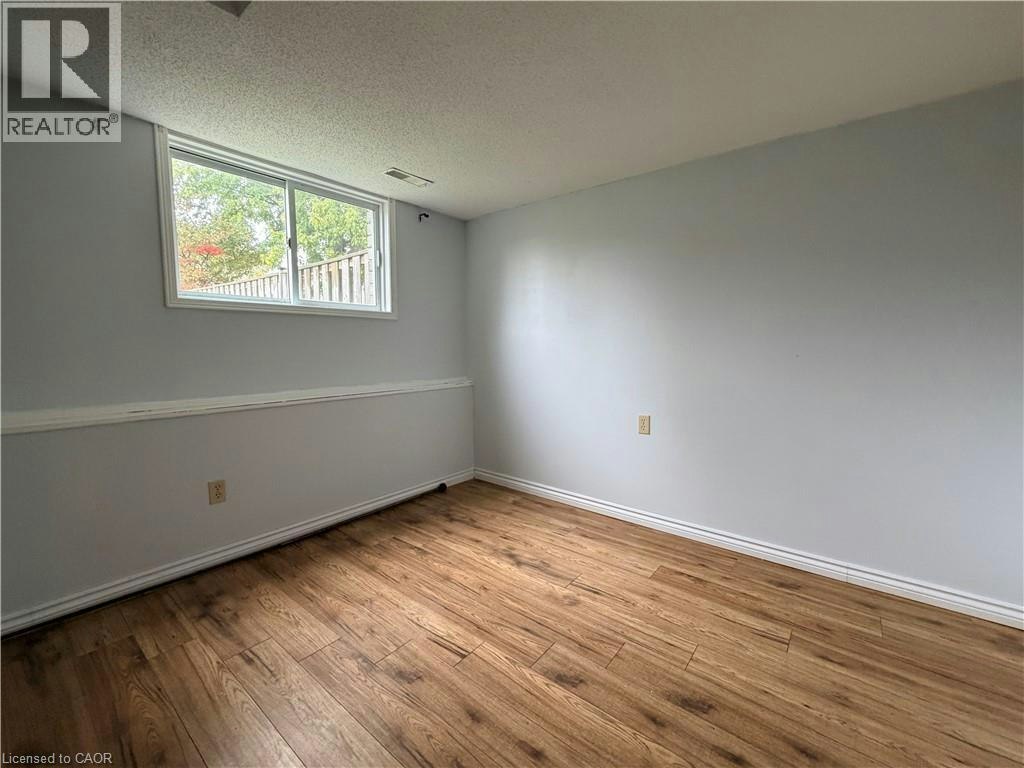A-624 Settlersfield Court, Waterloo, ON, N2T 2K7 - 13