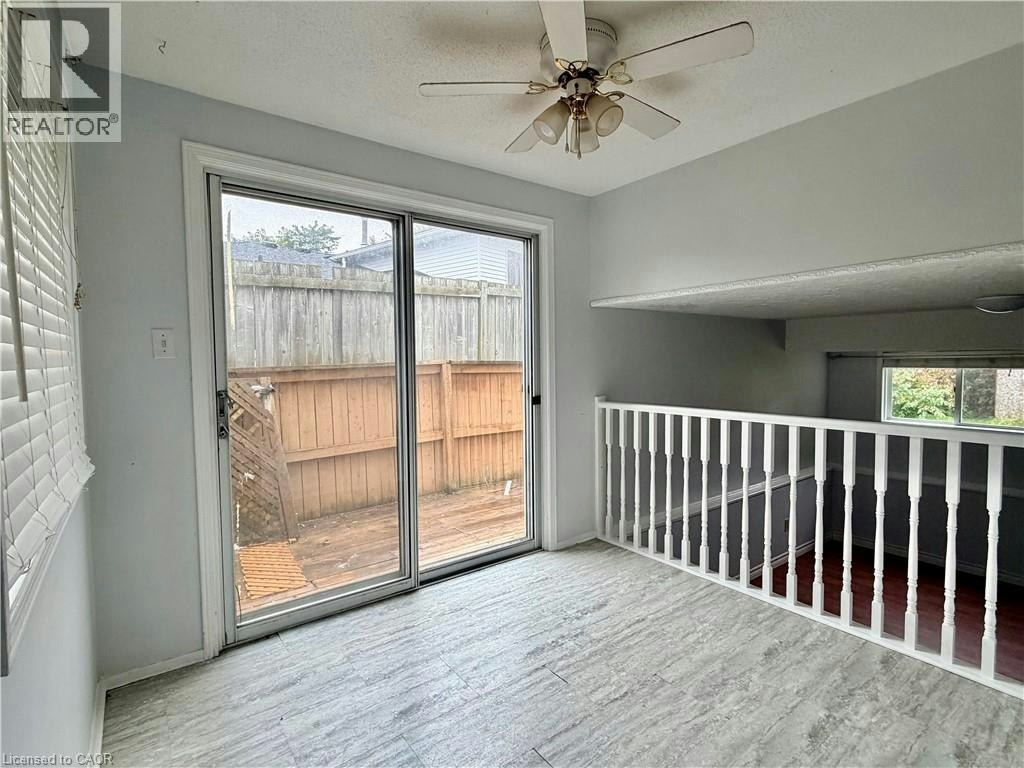 A-624 Settlersfield Court, Waterloo, ON, N2T 2K7 - 5
