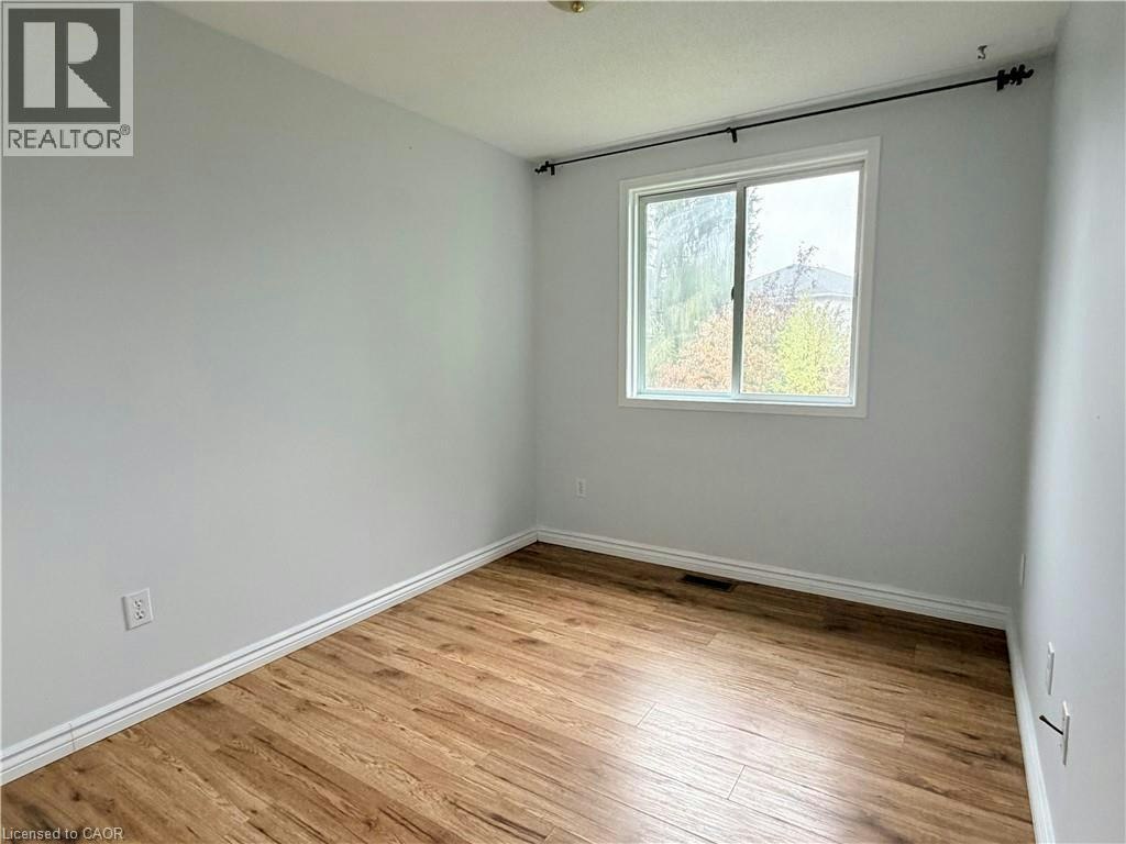 A-624 Settlersfield Court, Waterloo, ON, N2T 2K7 - 8