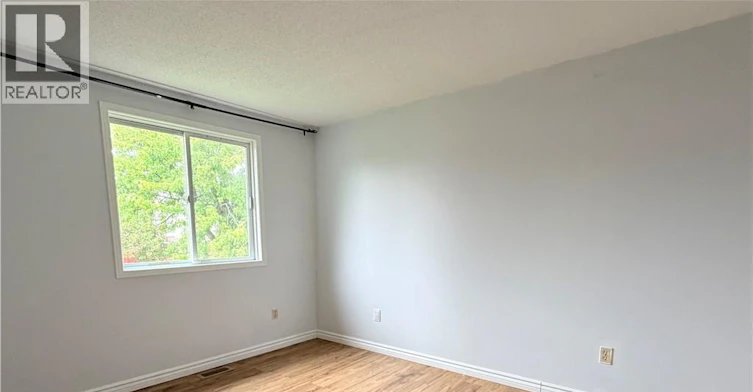 A-624 Settlersfield Court, Waterloo, ON, N2T 2K7 - 10