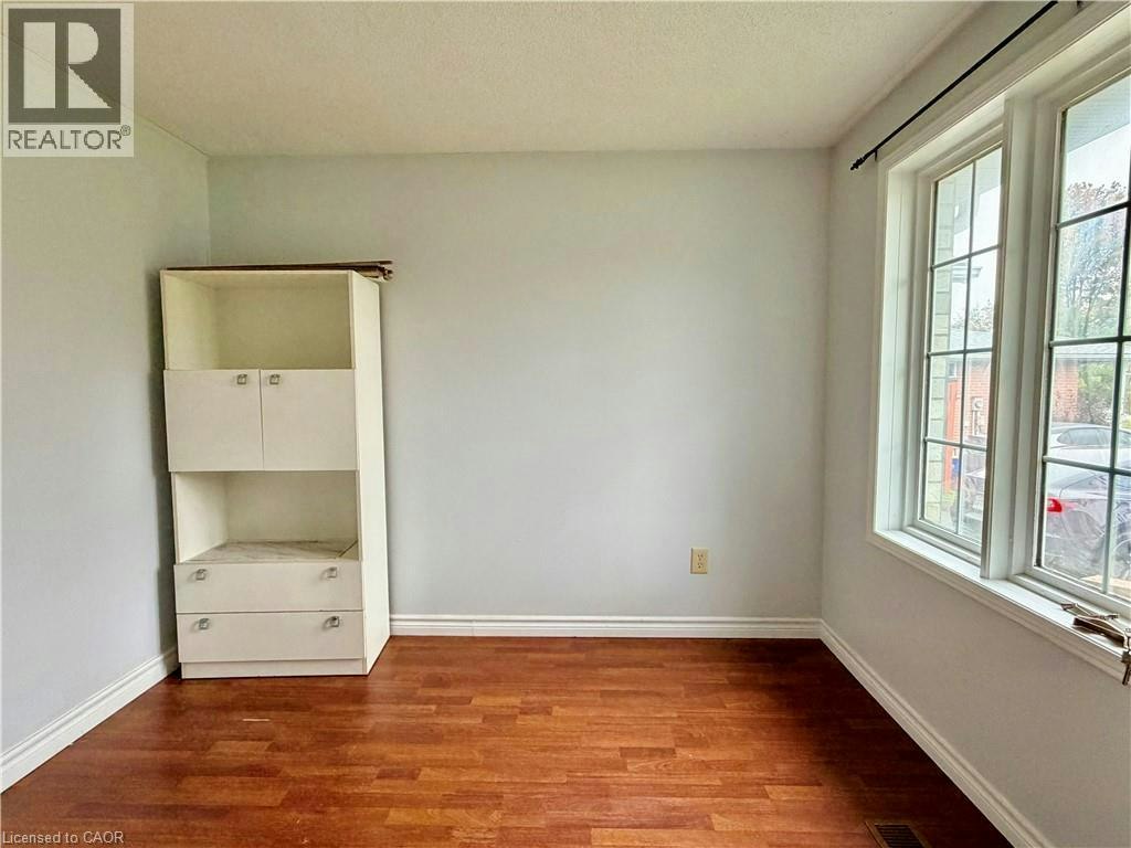 A-624 Settlersfield Court, Waterloo, ON, N2T 2K7 - 6